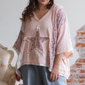 NEW🤍POL Elise Patchwork Star Top Small Oversized Blush
